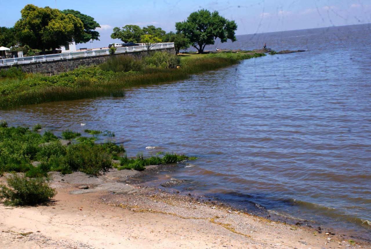 Estudio Taller De Tejas Colonia B&B Colonia del Sacramento Dış mekan fotoğraf