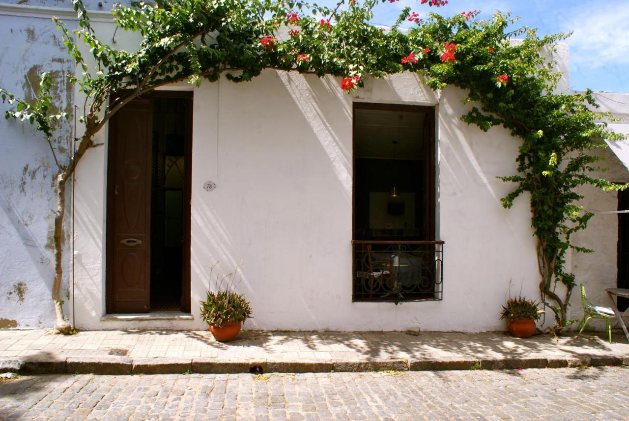Estudio Taller De Tejas Colonia B&B Colonia del Sacramento Dış mekan fotoğraf